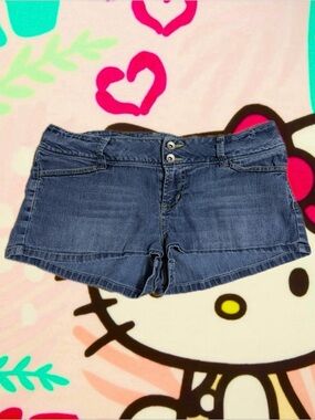 Classic Denim Vintage Low-rise Women's Shorts - Blue